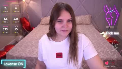 Snapshot of vinnasky chatting on February 17, 2026, 8:00 am Milla online show from February 17, 2026, 8:00 am