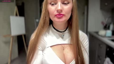 Funny  girl online show from January 8, 2025, 4:00 pm