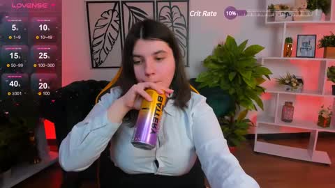 Viola online show from February 25, 2025, 9:24 pm