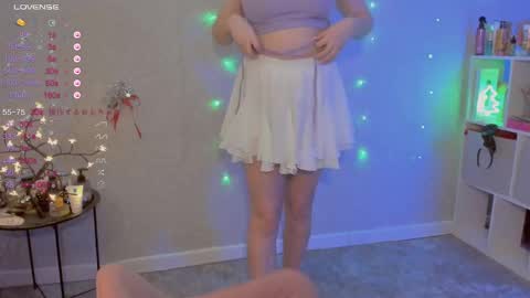 violet____h online show from January 12, 2025, 6:27 pm