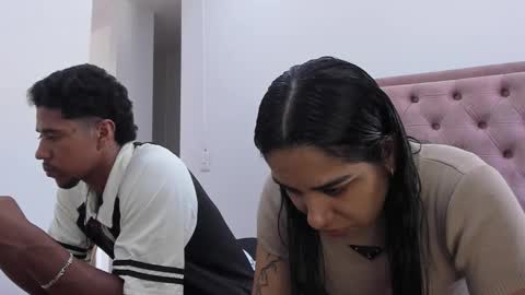 Violet and Myers online show from September 13, 2025, 3:23 pm