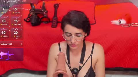 Violet online show from September 8, 2025, 7:57 pm