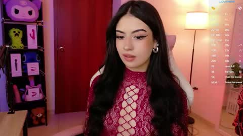 Violeta  online show from April 21, 2026, 5:28 pm