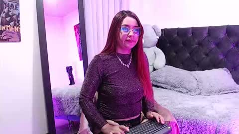 violet_redvelvet online show from March 2, 2026, 11:50 am