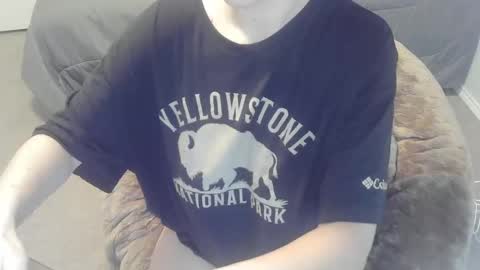 violet_winter97 online show from December 2, 2024, 9:17 pm