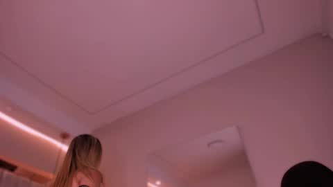 Violeta  online show from November 16, 2025, 10:32 am