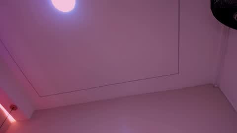 Violeta  online show from November 27, 2025, 11:01 am