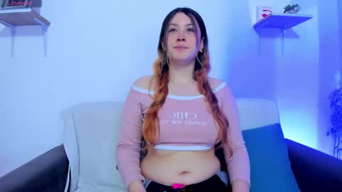 Violeta online show from February 19, 2026, 2:02 pm