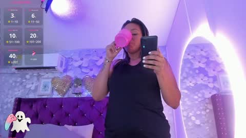 violeta_medina online show from February 9, 2025, 3:11 am