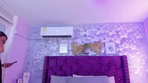 violeta_medina online show from February 27, 2025, 8:39 am