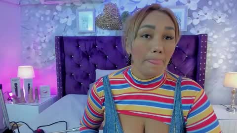 violeta_medina online show from November 2, 2025, 2:47 am