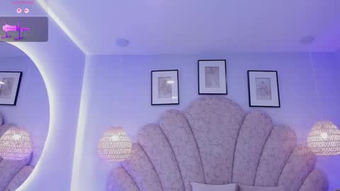 violeta_medina online show from March 15, 2026, 2:39 am