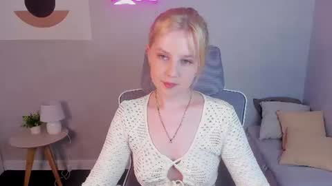 Violeta online show from July 21, 2026, 12:57 am