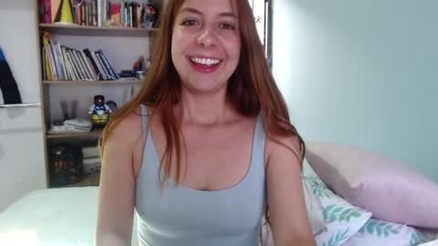 Violeta Peter online show from October 19, 2025, 7:47 pm