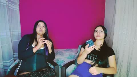 violeta_rouses online show from February 6, 2025, 3:06 am