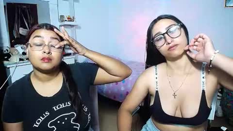 violeta_rouses online show from February 17, 2026, 3:29 pm