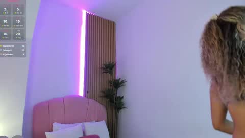 Snapshot of violeta_sannz chatting on May 11, 2026, 4:04 pm violeta_sannz online show from May 11, 2026, 4:04 pm