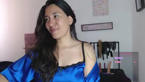 Snapshot of violeta_scott_ chatting on July 31, 2026, 4:17 pm violeta_scott_ online show from July 31, 2026, 4:17 pm