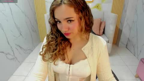 IG violeta sub online show from June 8, 2026, 1:11 pm