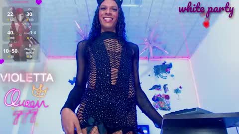 violetaconny online show from April 22, 2026, 7:22 am