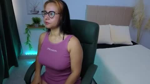 VioletaMedusa online show from September 29, 2025, 11:59 am