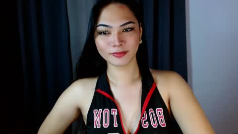 violet online show from February 4, 2025, 1:13 am