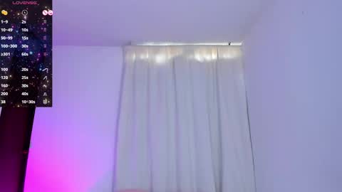 Violeta online show from September 25, 2025, 12:20 pm