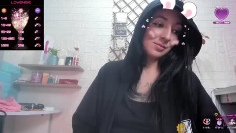 Snapshot of violetatto1 chatting on July 25, 2026, 12:31 am Violeta online show from July 25, 2026, 12:31 am