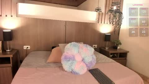 Violet online show from May 12, 2026, 1:08 pm