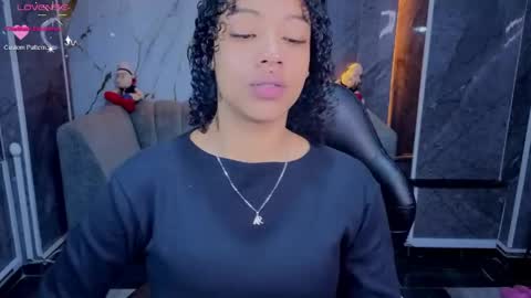 violeth_b online show from April 21, 2026, 1:06 pm