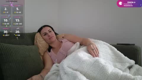 Snapshot of violetik888 chatting on May 30, 2026, 2:14 pm VioletBaby online show from May 30, 2026, 2:14 pm