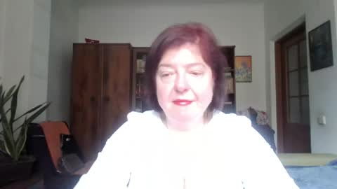 Snapshot of violetpulse chatting on May 1, 2026, 9:25 am violetpulse online show from May 1, 2026, 9:25 am