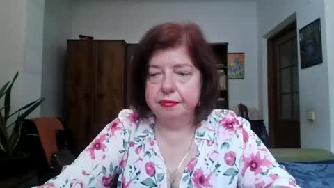 Snapshot of violetpulse chatting on May 24, 2026, 12:43 pm violetpulse online show from May 24, 2026, 12:43 pm
