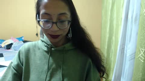 Violet777  online show from March 8, 2025, 5:59 am