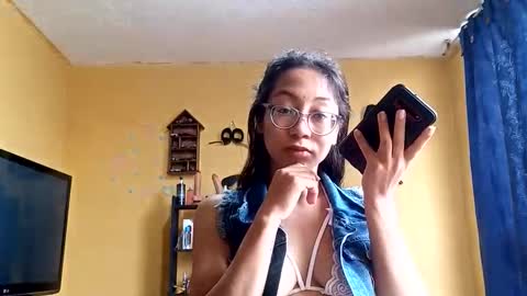 Violet777  online show from October 25, 2025, 12:23 pm