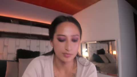 violetskinny online show from January 31, 2025, 10:10 pm