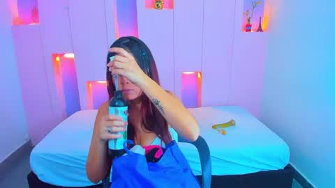 violetsmith online show from January 13, 2025, 8:15 pm