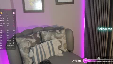  VIOLETT online show from December 4, 2025, 9:12 pm