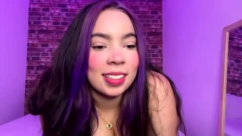 Snapshot of violett_moonx chatting on June 5, 2026, 9:53 pm violett_moonx online show from June 5, 2026, 9:53 pm