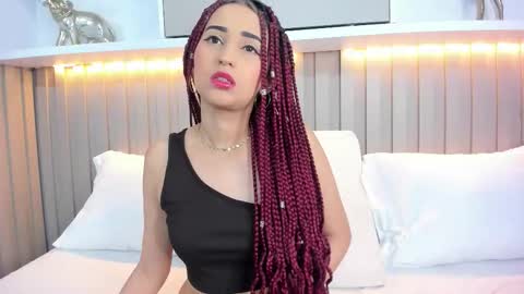 Violett  online show from October 15, 2025, 8:09 pm