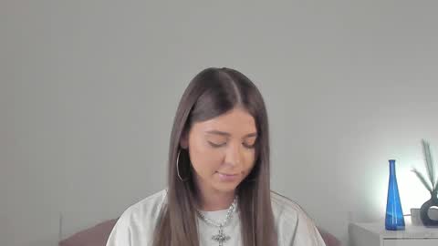 violetta_finch online show from February 22, 2025, 10:18 am