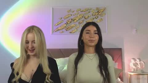 violetta_finch online show from October 5, 2025, 11:52 am