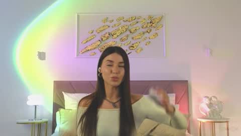 violetta_finch online show from October 17, 2025, 10:18 am