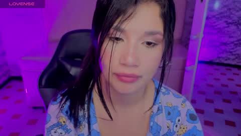 Snapshot of violetta_jhonson_v chatting on May 12, 2026, 4:59 pm Violetta online show from May 12, 2026, 4:59 pm
