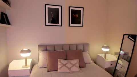 Violetta nur online show from April 26, 2026, 11:24 pm