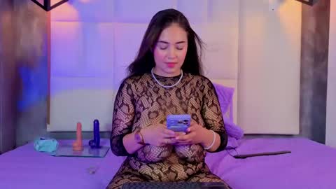 violetta online show from May 5, 2026, 11:57 pm