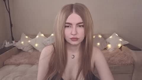 ViolettaOtis online show from January 11, 2026, 10:09 am