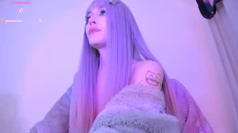 Violett online show from December 19, 2024, 3:51 am