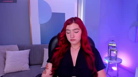 Violett Castel online show from March 5, 2025, 7:17 pm