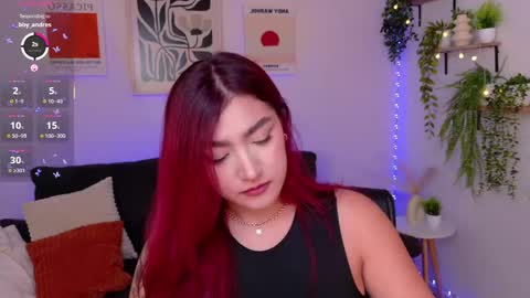 Violett Castel online show from April 10, 2026, 8:24 pm